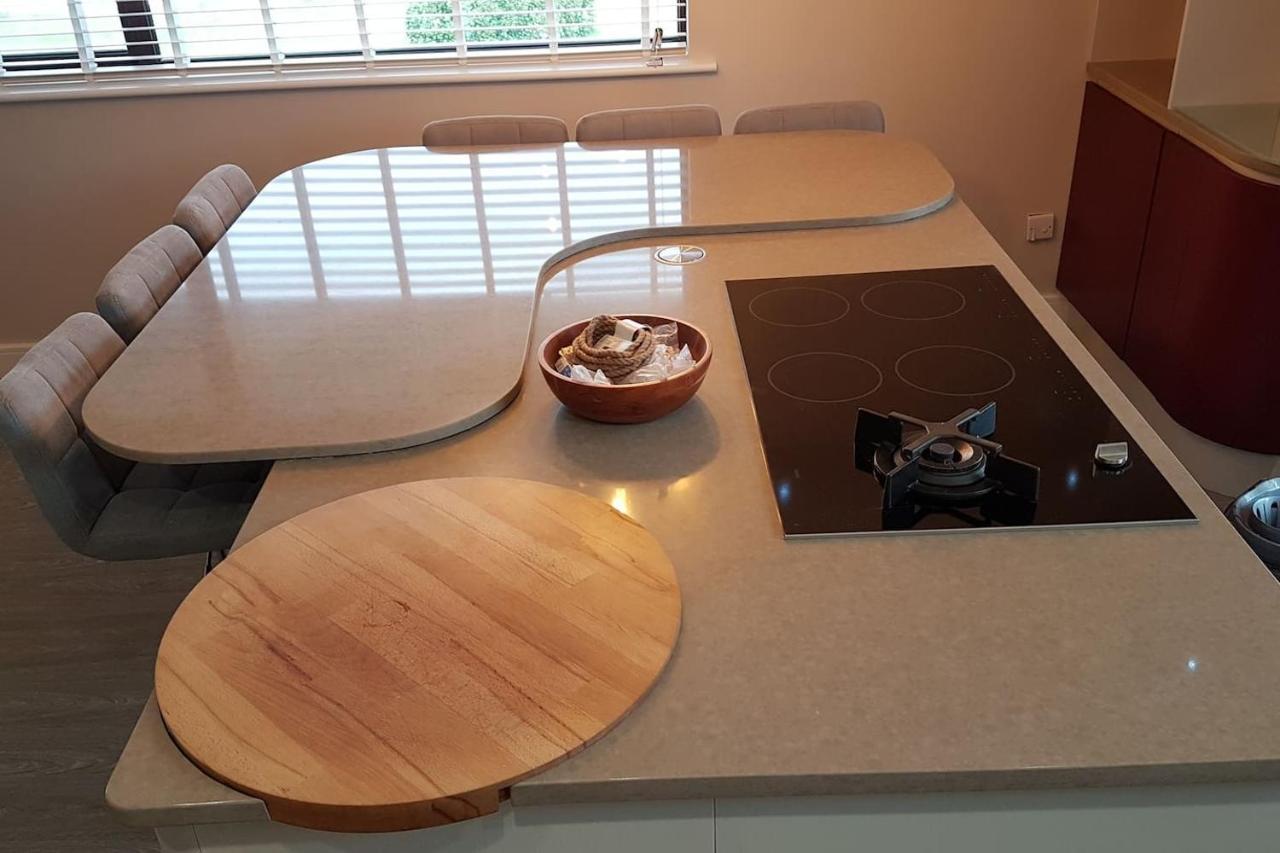3 Bedroom Deganwy Sea View Beach House Ll31 Eksteriør bilde